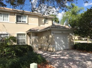 2198 NW 171st Ter, Pembroke Pines, FL 33028