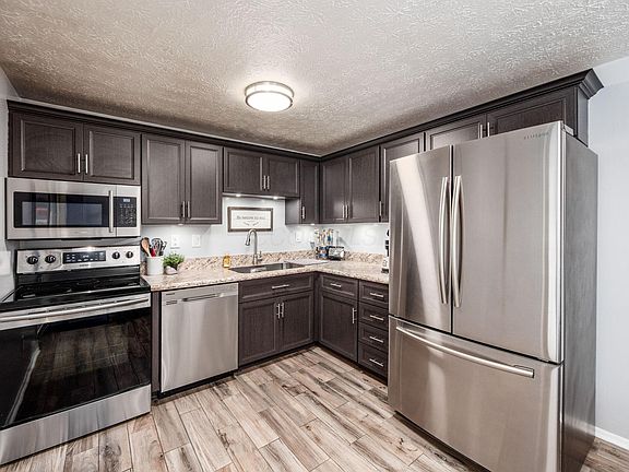 5th image of 5370 Cherry Creek Pkwy S