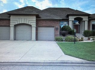 51055 Sail Bay Ct, Elkhart, IN 46514