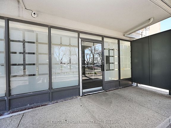 2nd image of 3065 Queen Frederica Dr #902