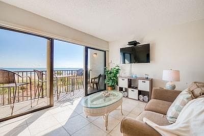 2nd image of 5300 Ocean Beach Blvd APT 204