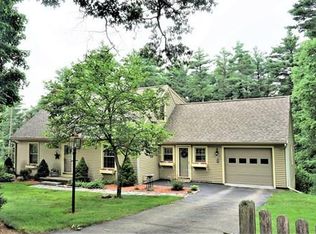 29 Cricket Dr, Sturbridge, MA 01566