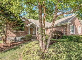 5325 Pavilion Way, Louisville, KY