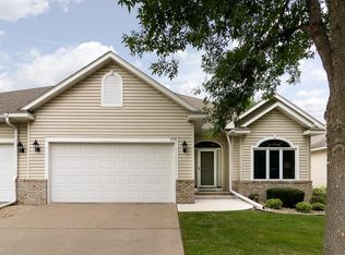 4376 Priorwood St SE, Prior Lake, MN 55372