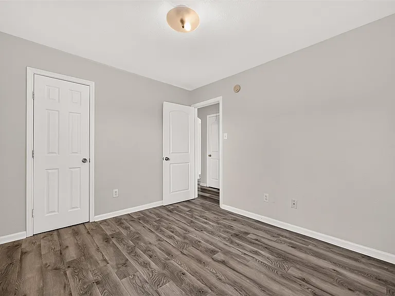 7242 Autumn Bluff Ln — Photo 34