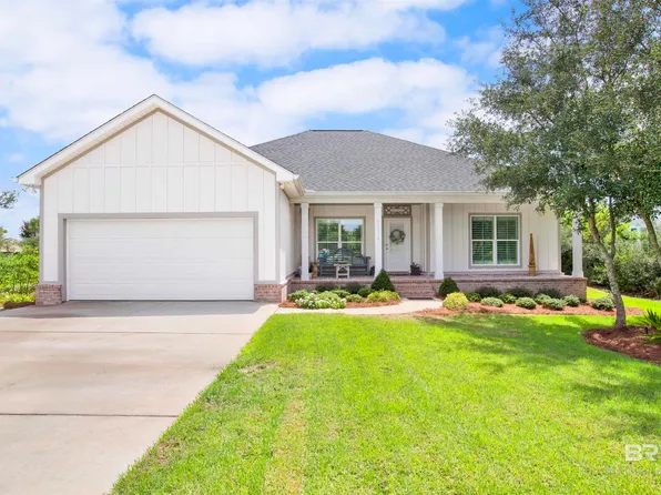 31394 Pine Run Dr, Orange Beach, AL 36561