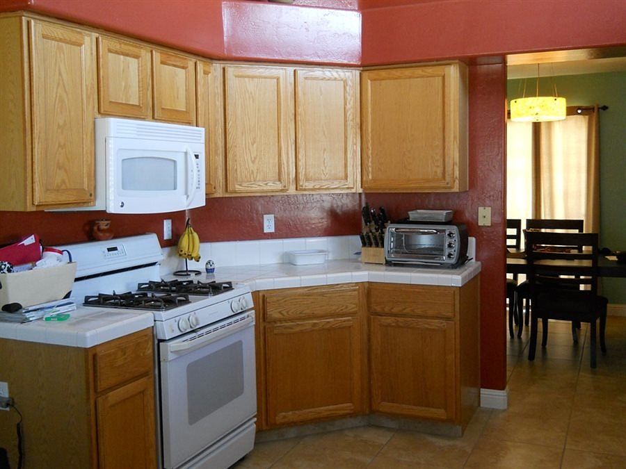 2nd image of 4339 Gelding Way