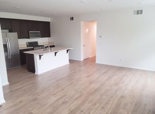 155 Neptune, Irvine, CA 92618