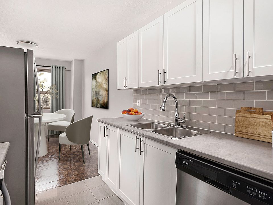 1st image of 2077 Prospect St #704