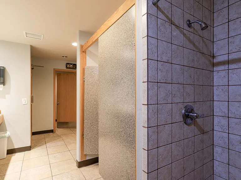 450 Lewis St #C8C-3C — Photo 13