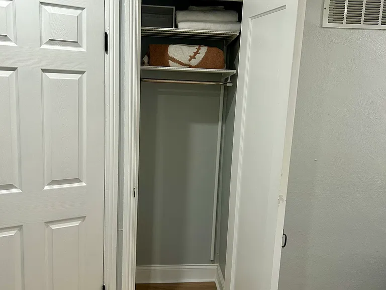 457 Heman Dr — Photo 7