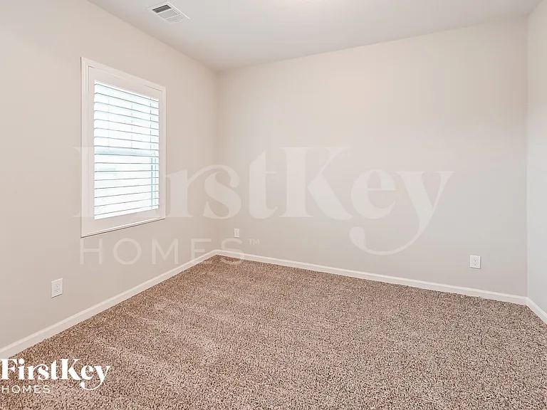 10080 Pappas Dr — Photo 17
