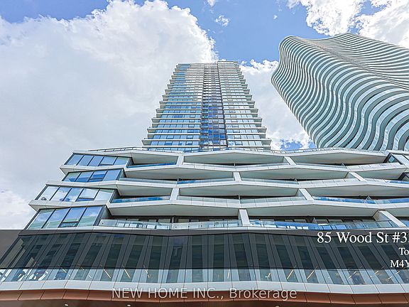 2nd image of 85 Wood St #3303