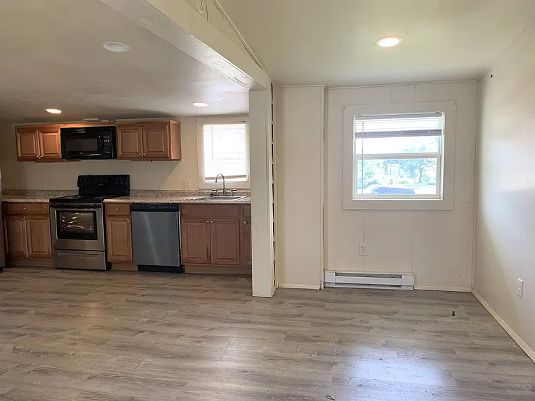 302B Fairmount Ave — Photo 3