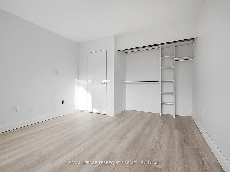 41 Summerhill Ave #2 — Photo 22