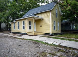 1103 Cassopolis St, Elkhart, IN 46514