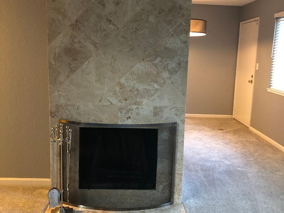 1st image of 114 Westgate Cir