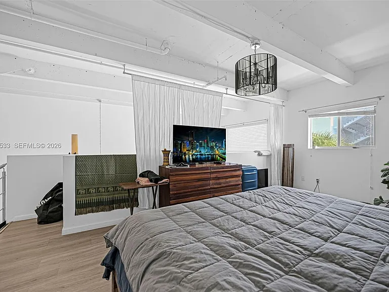 7728 Collins Ave — Photo 6
