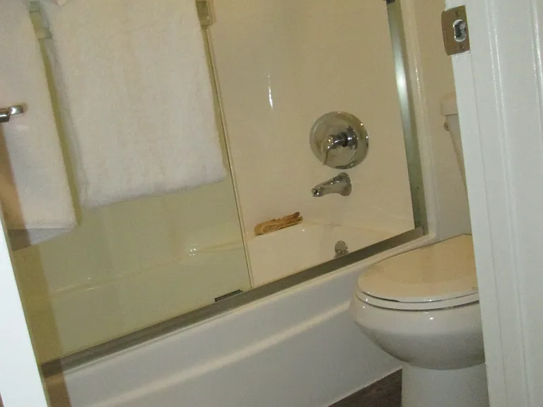 *Floor plans are digital renderings. All dimensions are approximate. Actual product and specifications may vary in dimension or detail. Not all features are available in every apartment.