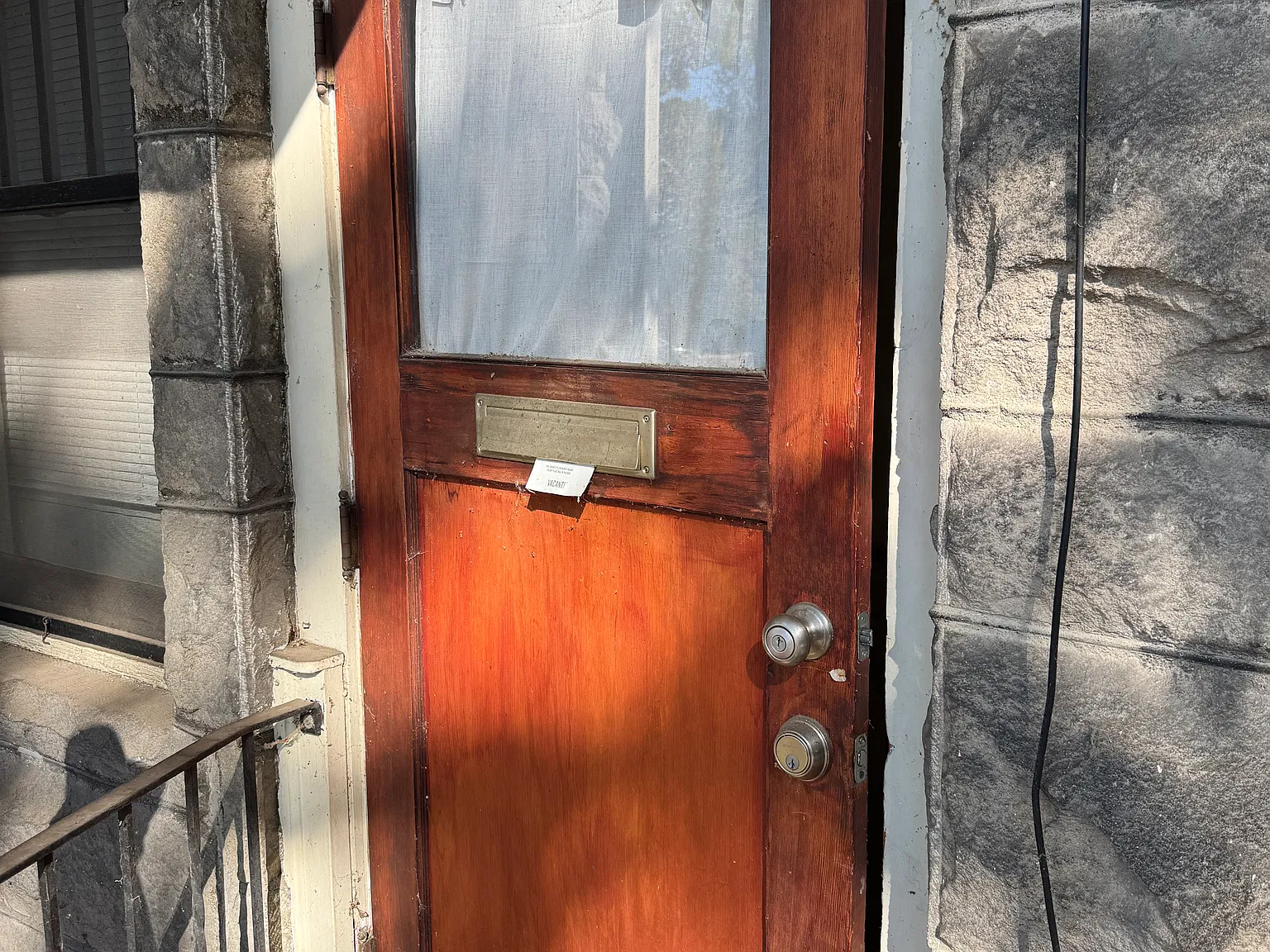1 bed, $1,300 — Photo 2