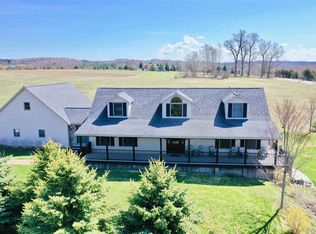 250 Meadow Ln, Petoskey, MI 49770
