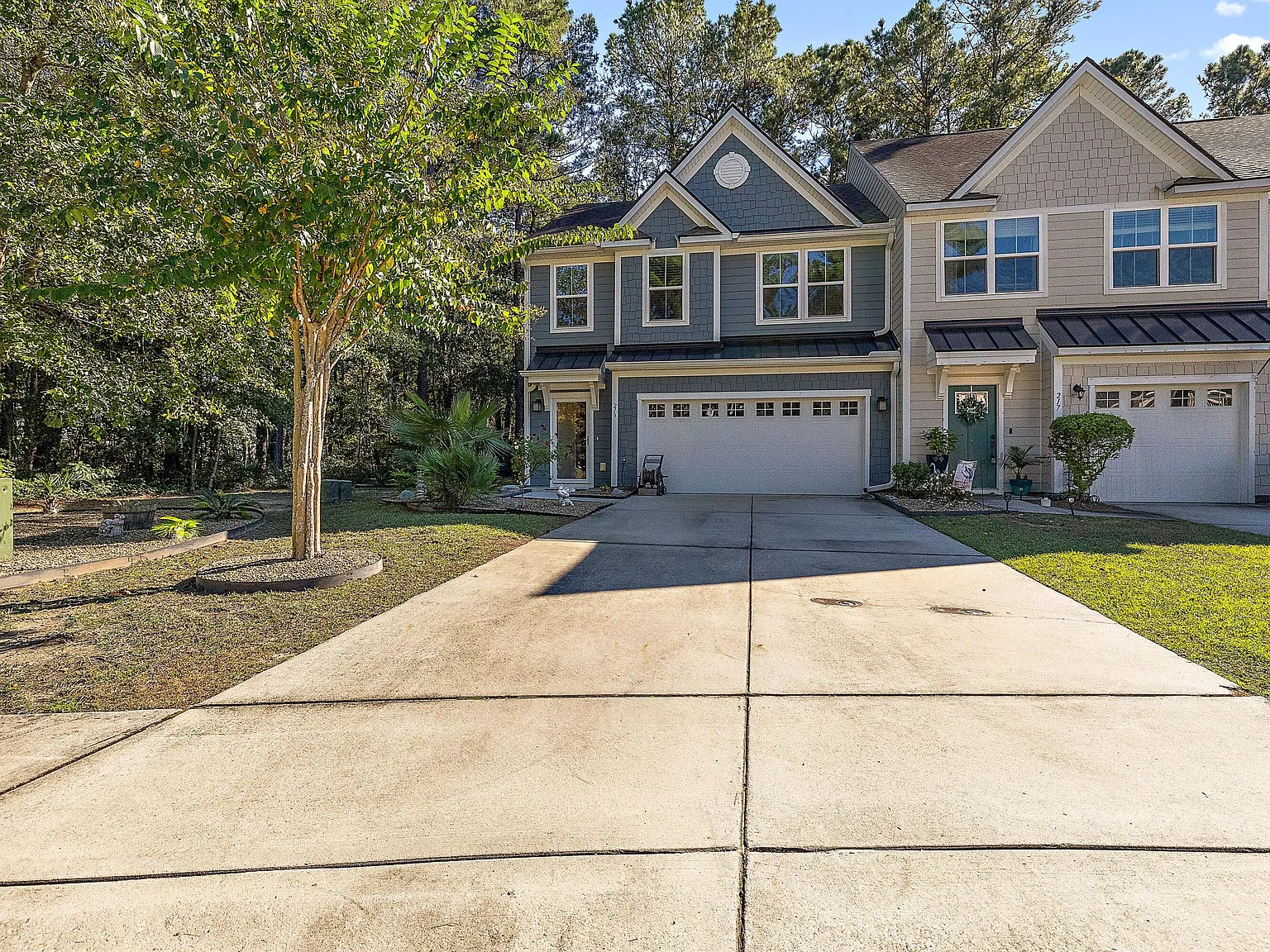 3 bed, 2.5 bath, 1888 sqft, $2,295 — Photo 1