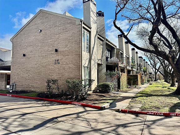 2nd image of 10811 Richmond Ave APT 54