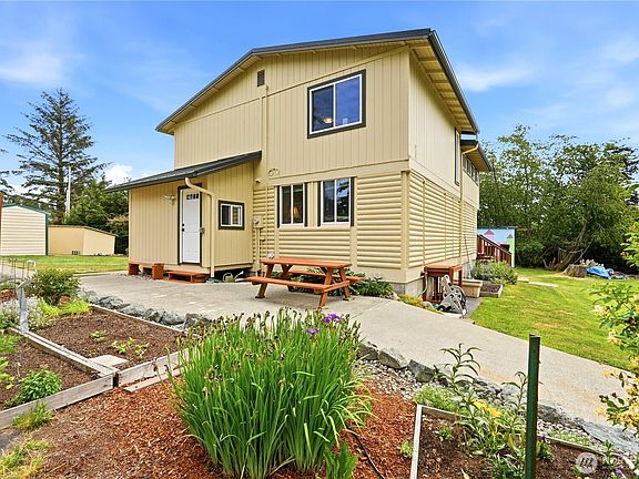 2nd image of 840 Wolverine Place