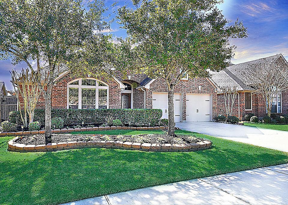 1st image of 27911 Barberry Banks Ln