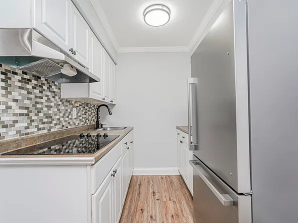 83 68th Street image 5 of 16