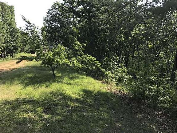 5th image of 1030 County Road 202