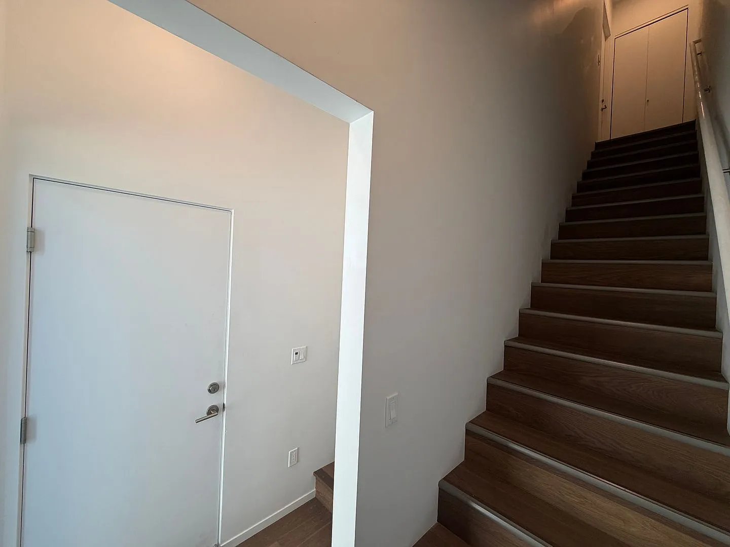Beautiful Nineth & Broadway Duplex — Photo 3