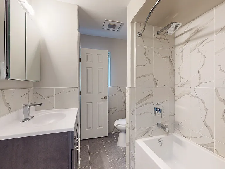Kingston Terrace — Photo 10