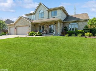 11372 Tea Tree Ln, Frankfort, IL 60423