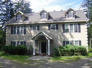 820 Hanshaw Rd, Ithaca, NY 14850