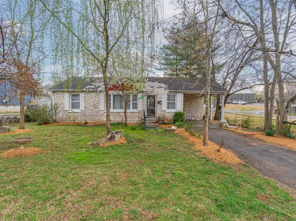 1308 Henry Dr, Bowling Green, KY 42104