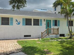 4311 123rd St W, Cortez, FL 34215