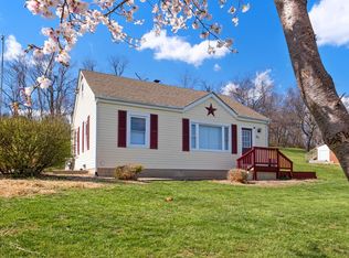 93 Orchard Rd, Staunton, VA 24401