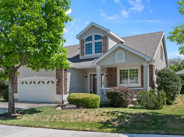 1417 E Blacksmith Ln, Draper, UT 84020