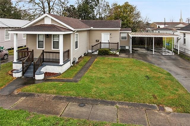 1st image of 625 Allo Ave