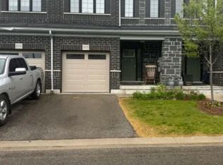 105 Woodedge Cir, Kitchener, ON N2R 0P8