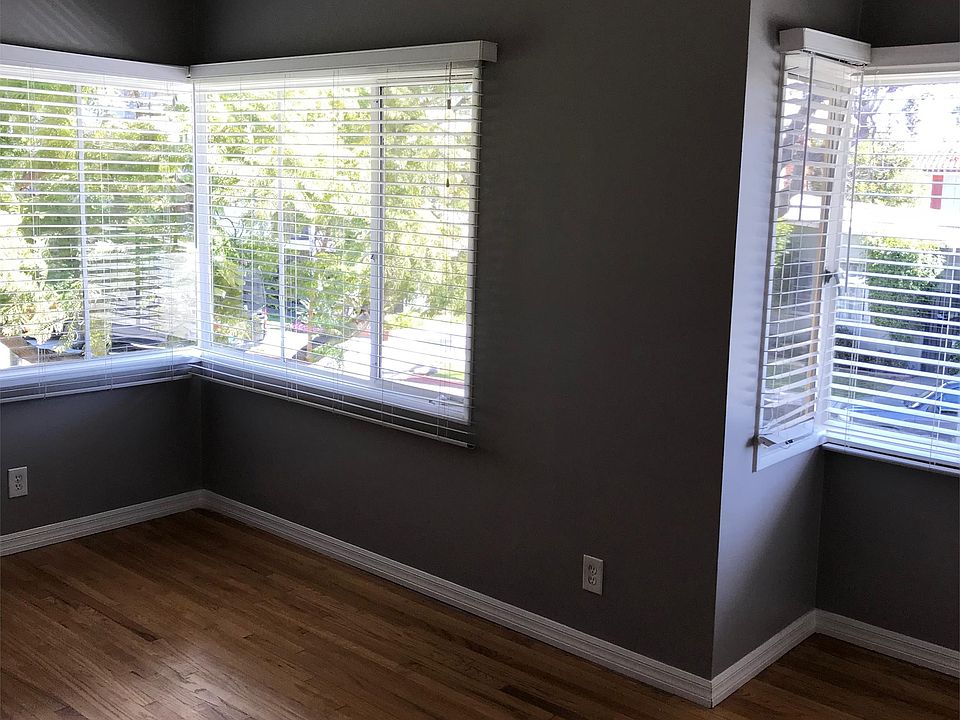 1st image of 3719 E 1st St #8