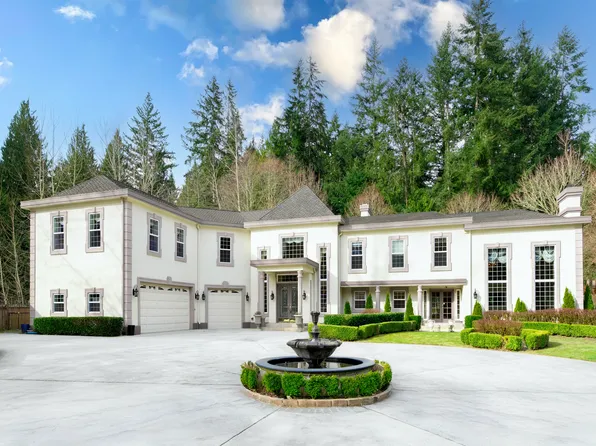 13817 NE 40th St, Bellevue, WA 98005