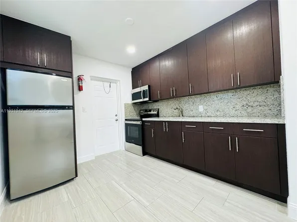 631 NW 11th Ave #A, Fort Lauderdale, FL 33311