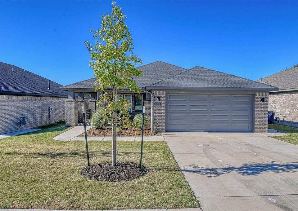 1st image of 363 Park Ln
