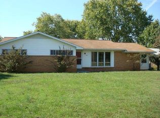 14692 Old Kentucky Rd, Walling, TN 38587