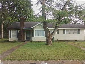 2nd image of 2813 Union Dr NW