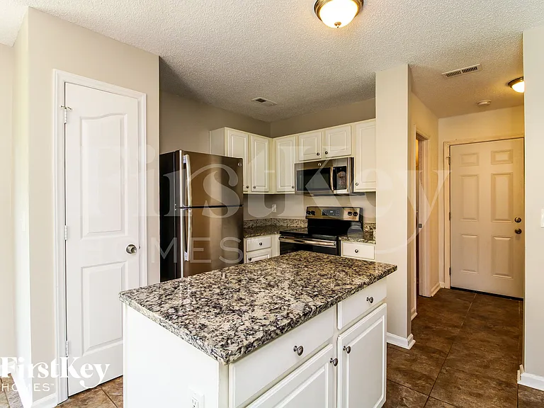 5 Sedgelane Ct — Photo 5