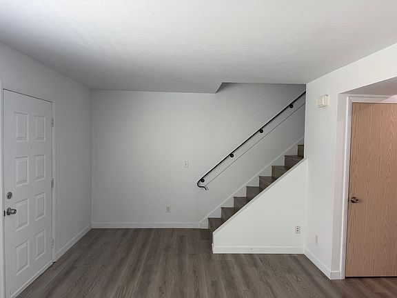 5th image of 1436 W Twin Oaks Dr