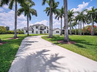 5121 SW 210th Ter, Fort Lauderdale, FL 33332